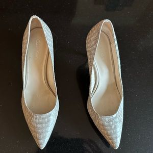Calvin Klein Taupe Pumps